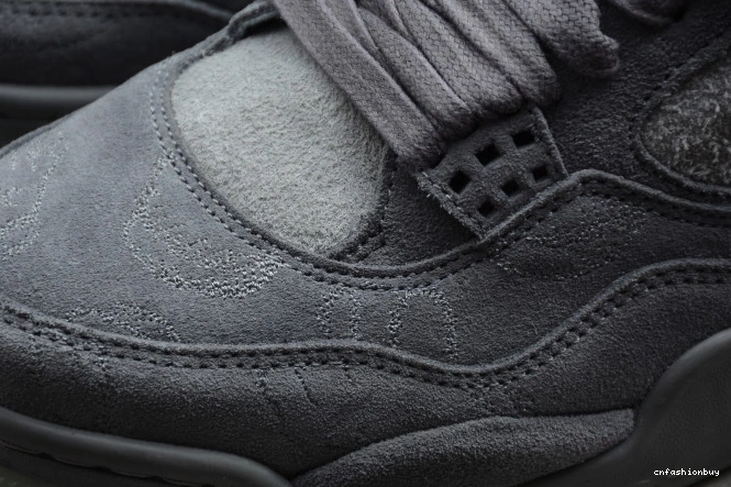 x KAWS Air 930155-003 Grey Cool Jordan 4 1218